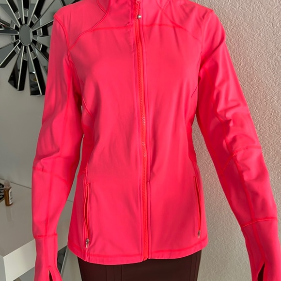 (KIRKLAND Signature) Ladies work out jacket size L - Picture 3 of 16